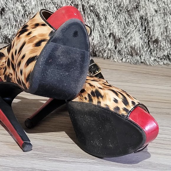 D Leopard Print Red Sole Sling Back Heel Sz 7 - Picture 6 of 6